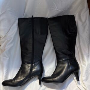Eddie Bauer Italian Leather Knee-High Heeled Boots – Wide Calf